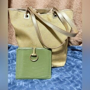 GUCCI GG Canvas Tote Bag Gold